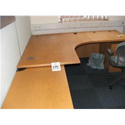 LIGHT OAK CANTILEVER DESK WITH RETURN, 1 X 3 DRAWER PEDESTAL UNIT, 1 X TAMBOUR UNIT.