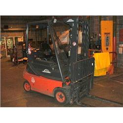 LINDE E 16 P 4 WHEEL ELECTRIC COUNTERBALANCE FORK TRUCK YEAR 2004.