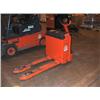 Image 1 : LINDE TA 16 PEDESTRIAN ELECTRIC PALLET TRUCK YEAR 2004.