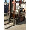 Image 2 : NISSAN 20 COUNTER BALANCE FORK TRUCK.