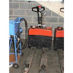 BT ROLATRUC LW 18 SIMILAR LOT.