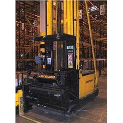 LANCING BOSS WA 15 REACH TRUCK YEAR 1988.