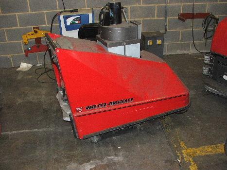WALTER BROADLEY T8 CHALLENGER TYPE H FLOOR SWEEPER.
