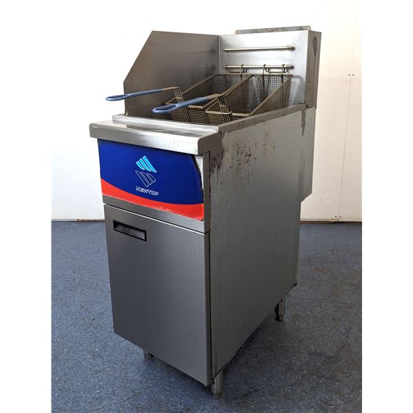 120K Natural Gas Fryer With 2 Baskets, Newtop SML-DF4-NG