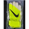 Image 2 : 2 Brand New Pairs Of Soccer Goalie Gloves - Nike & Umbro