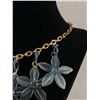 Image 2 : Very Cool 1950's Plastic Flower Necklace
