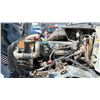 Image 8 : *R* 2013 VOLVO D13 SEMI TRUCK, WHITE, VIN 4V4NC9EJ3DN569005