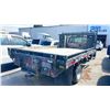 Image 3 : *R* 2004 FORD F550 XLT SUPERDUTY, 2DR FLAT DECK, WHITE, VIN 1FDAF56P84EC40261,