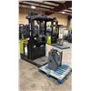 Image 3 : CLARK OP15X SERIES OP15X-091-9297PM 3 STAGE 3000 LBS CAPACITY 600MM MAST HEIGHT 24V ELECTRIC