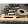 Image 1 : PALLET OF ASSORTED AERATOR PARTS & POWER SNAKE DRUM