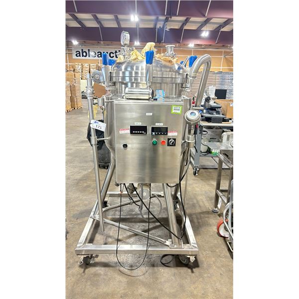 HOLLOWAY STAINLESS STEEL COMMERCIAL MOBILE AGITATOR ( 1516 )