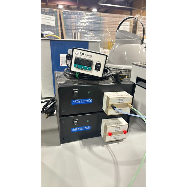 J-KEM 150 COMMERCIAL LABORATORY TEMPERATURE CONTROLLER  & 2 J-KEM VACUUM PUMPS