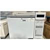 Image 2 : HEWLETT PACKARD HP 6890 SERIES COMMERCIAL LABORATORY GC DIGITAL OVEN SYSTEM WITH USB STICK &