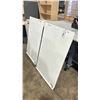 Image 1 : PAIR OF WHITE APOLLO METAL PORTABLE EASELS