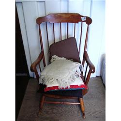 Cherry rocking chair (130)