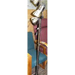 3-bulb pole lamp (128)