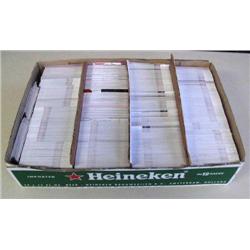 CHOICE on 4 boxes of approx. 1,000 hockey cards (700)