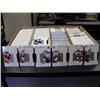 Image 8 : CHOICE on 4 boxes of approx. 1,000 hockey cards (700)