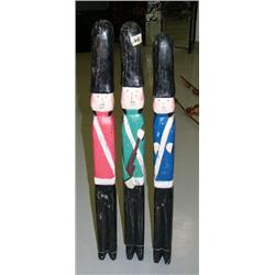 Lot of: 3 wooden soldiers, hand carved approx.. 3ft tall (4)