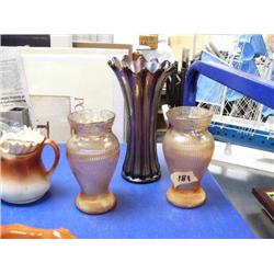 Lot of: 3 carnival glass vases (130)