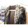 Image 2 : Fur coat (134)