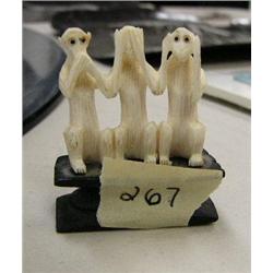 Ivory "Speak no evil, See no evil, Hear no evil" monkeys (2)