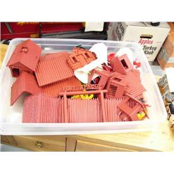 Children's log house/Western play set (138)