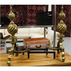 Lot of 2 Fire place andirons (138)