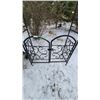 Image 3 : Metal archway gate 40"wx16"dx8"h