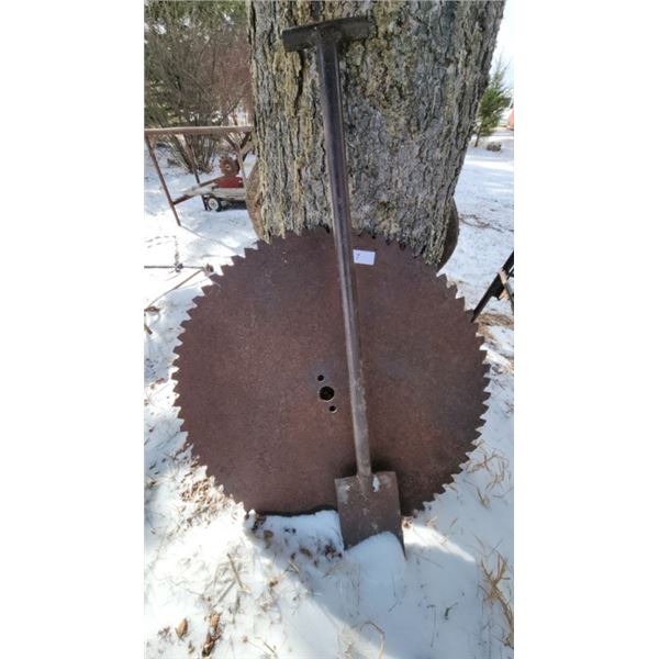 Large saw blade, Metal spade