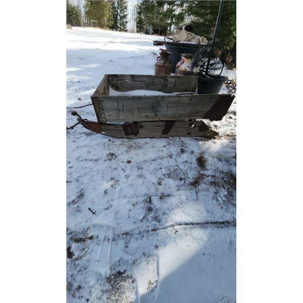 Vintage Wood sled/trailer 36"wx20"dx12"h