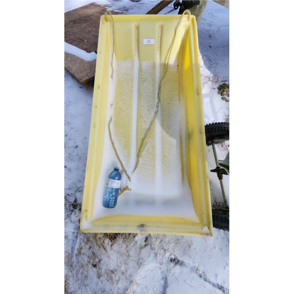 Plastic sled/Calf Sleigh