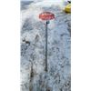 Image 2 : Stop/slow sign with long pole