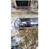 Image 2 : Metal feed trough 11'wx27"dx8"h