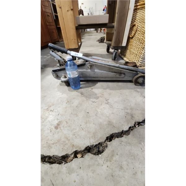 Hydraulic floor  jack