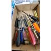 Image 1 : Collection of screw drivers