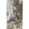 Image 1 : Scythe, shovel