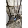Image 2 : Post digging tool, adjustable stands
