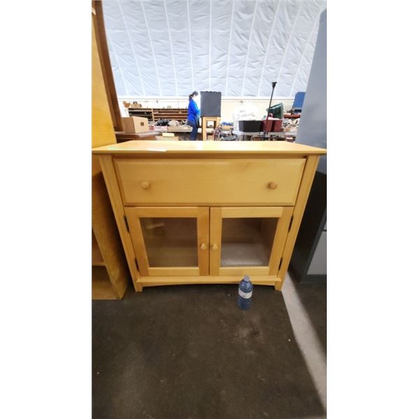 Wood dresser 34x17x30h