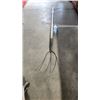 Image 1 : Vintage 3 prong Hay pitch fork