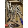 Image 2 : Cresent wrench, vice grips, tin shears,