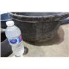 Image 3 : 4 Basins, plastic bucket