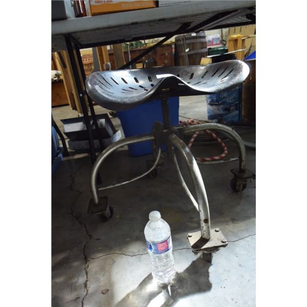 Metal tractor seat stool