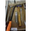 Image 1 : Ball peen hammer, ratchet, sockets, cold chisel,