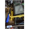 Image 1 : Wok light, gas can nozzles, cotter pins