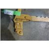 Image 2 : barbwire stretcher