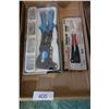 Image 1 : 2 rivet tools, rivets