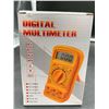 Image 1 : Digital Multimeter