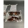 Image 3 : Lot of 4 Denver Hayes UV Protection Glasses and Soft Bags (2ct)