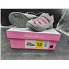 Image 1 : Eddie Bauer Adjustable Fit Pink/Rose Girls Shoe (12)